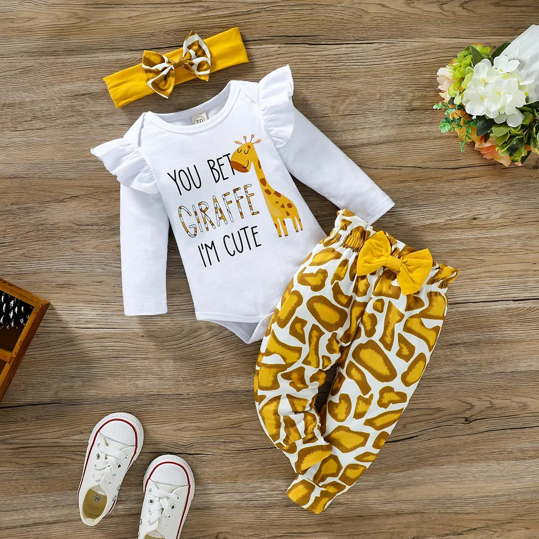 3PCS You Bet Giraffe I’m Cute Letter Printed Baby Set
