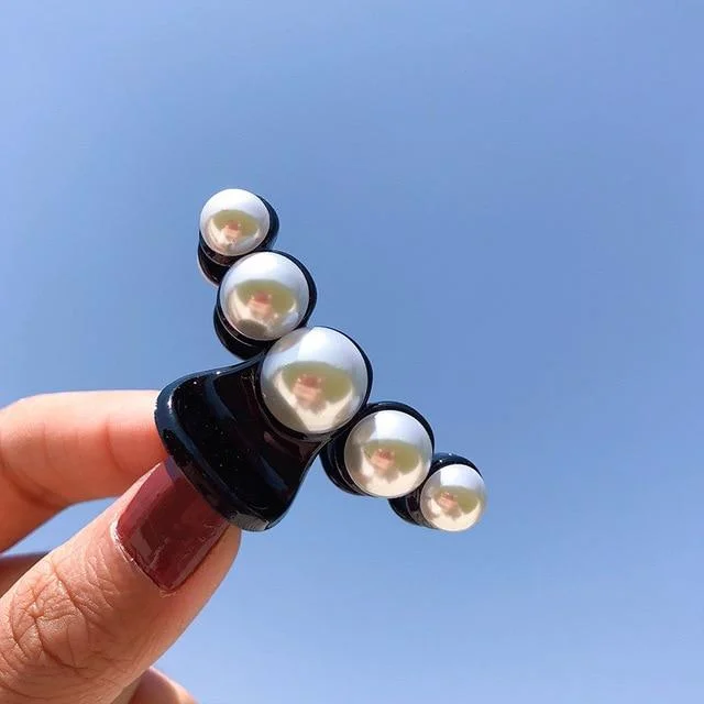 Ruoshui Woman Classic Big Pearl Hair Claws Fashion Hair Clips Crab Girls Hair Accessories Hairpins Female Ornament Hairgrip-elleschic