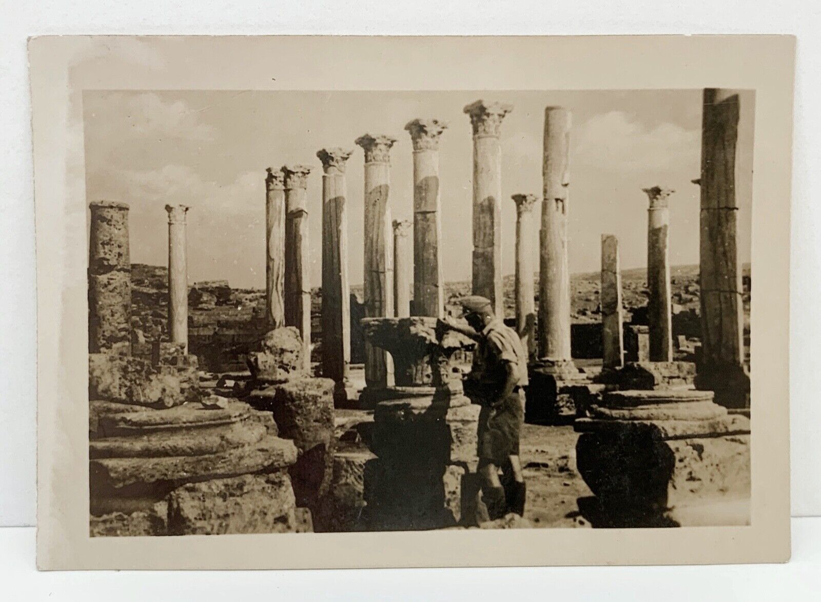 Apollo Tempel Foto aus Afrikakorps Panzerj?ger Album Ersatz Abt. 7 (oy-154