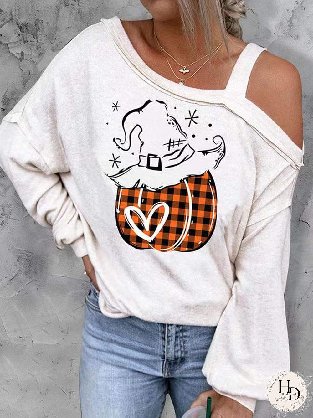 Slant Cold Shoulder Halloween Element Pattern Shirt