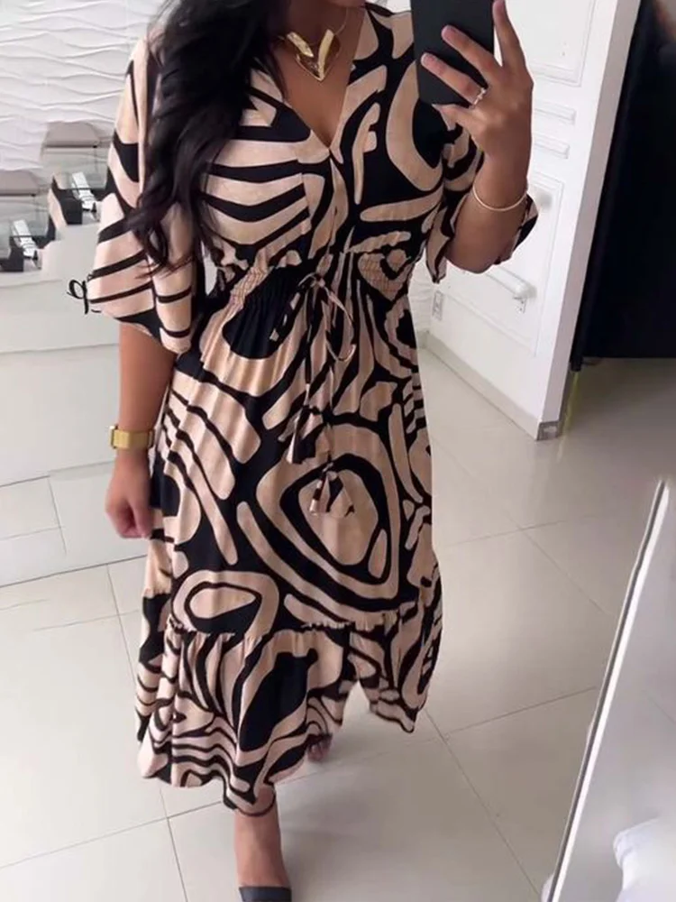 Stylish V-neck waist ink Geo print Dress