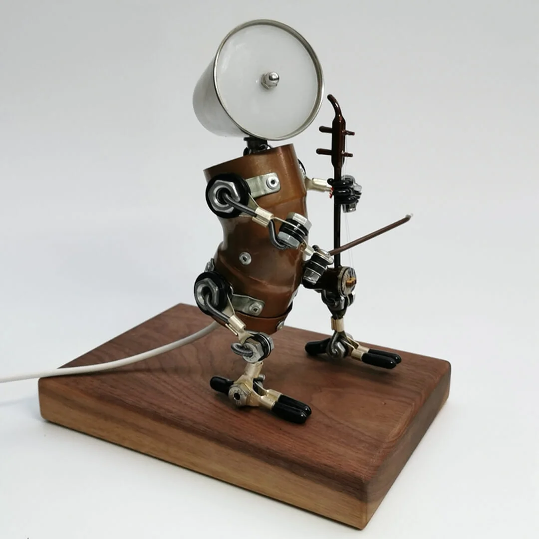 Steampunk Erhu Robot Lamp