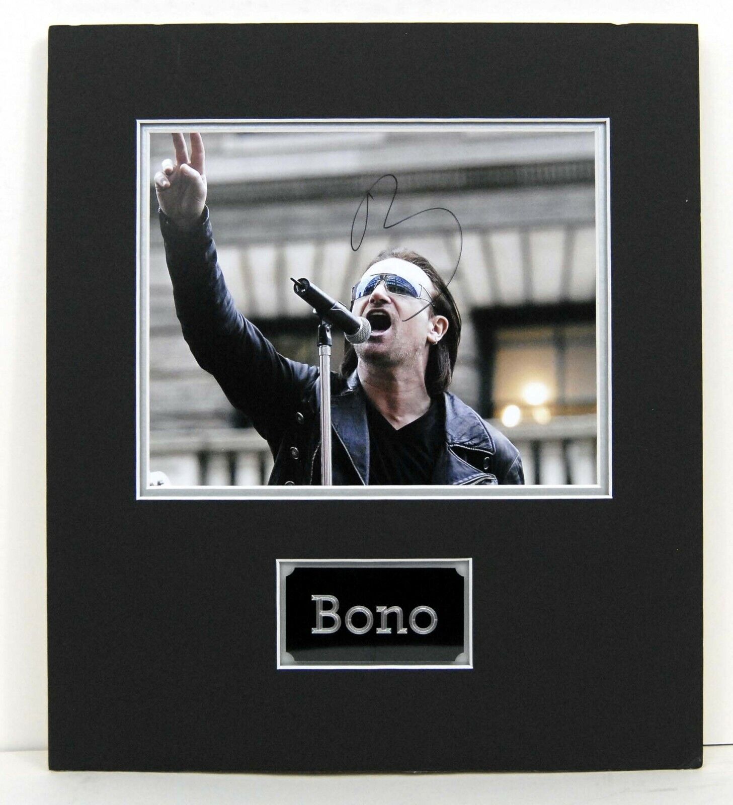 BONO Paul HEWSON U2 Singer RARE Signed & Mounted 10x8 Photo Poster painting Display AFTAL RD COA