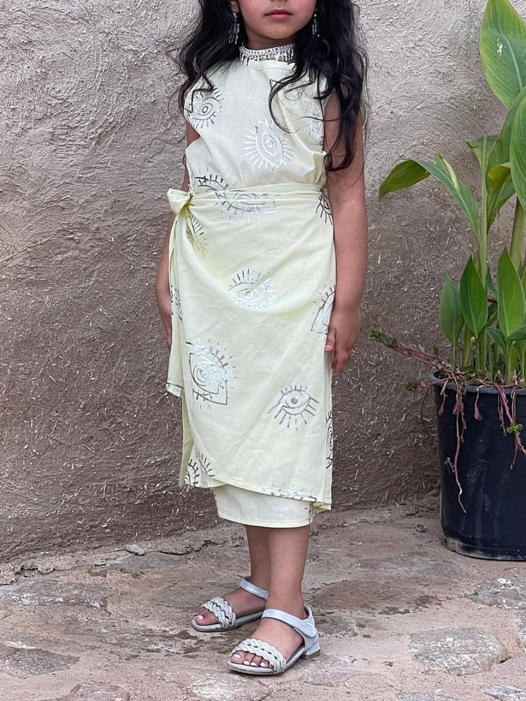 Eyes Print Sleeveless Kid's Kaftan with Tie Up Scarf