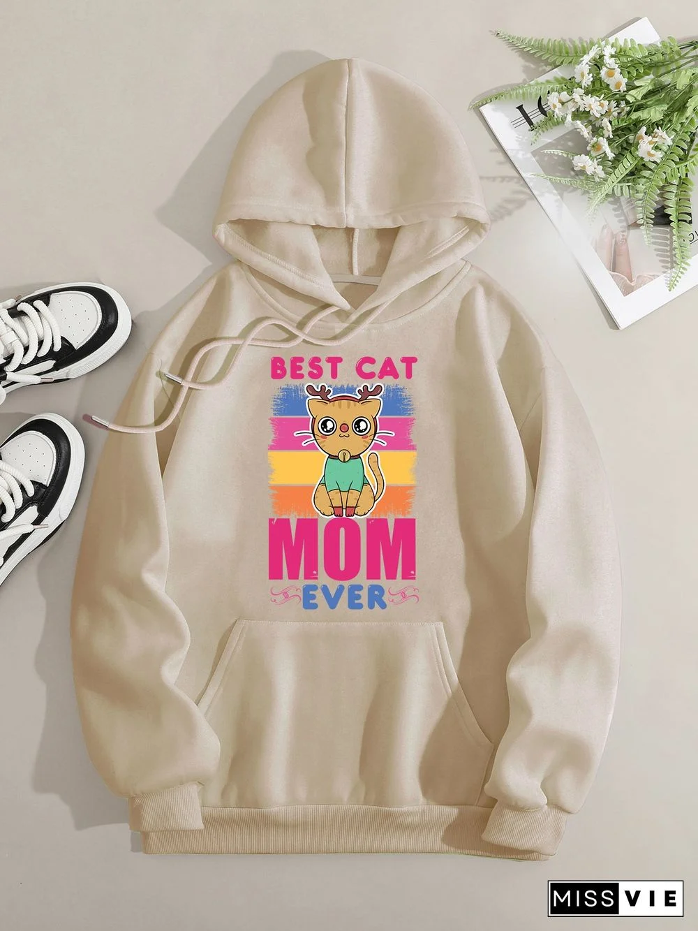 Printed on front Kangaroo Pocket Hoodie Long Sleeve for Women Pattern  Best Cat Mom Ever
