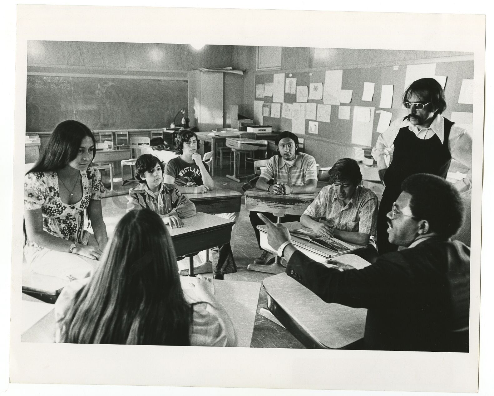 Spanish Speaking Unity Council - Ford Foundation - Vintage 8x10 Photo Poster paintinggraph