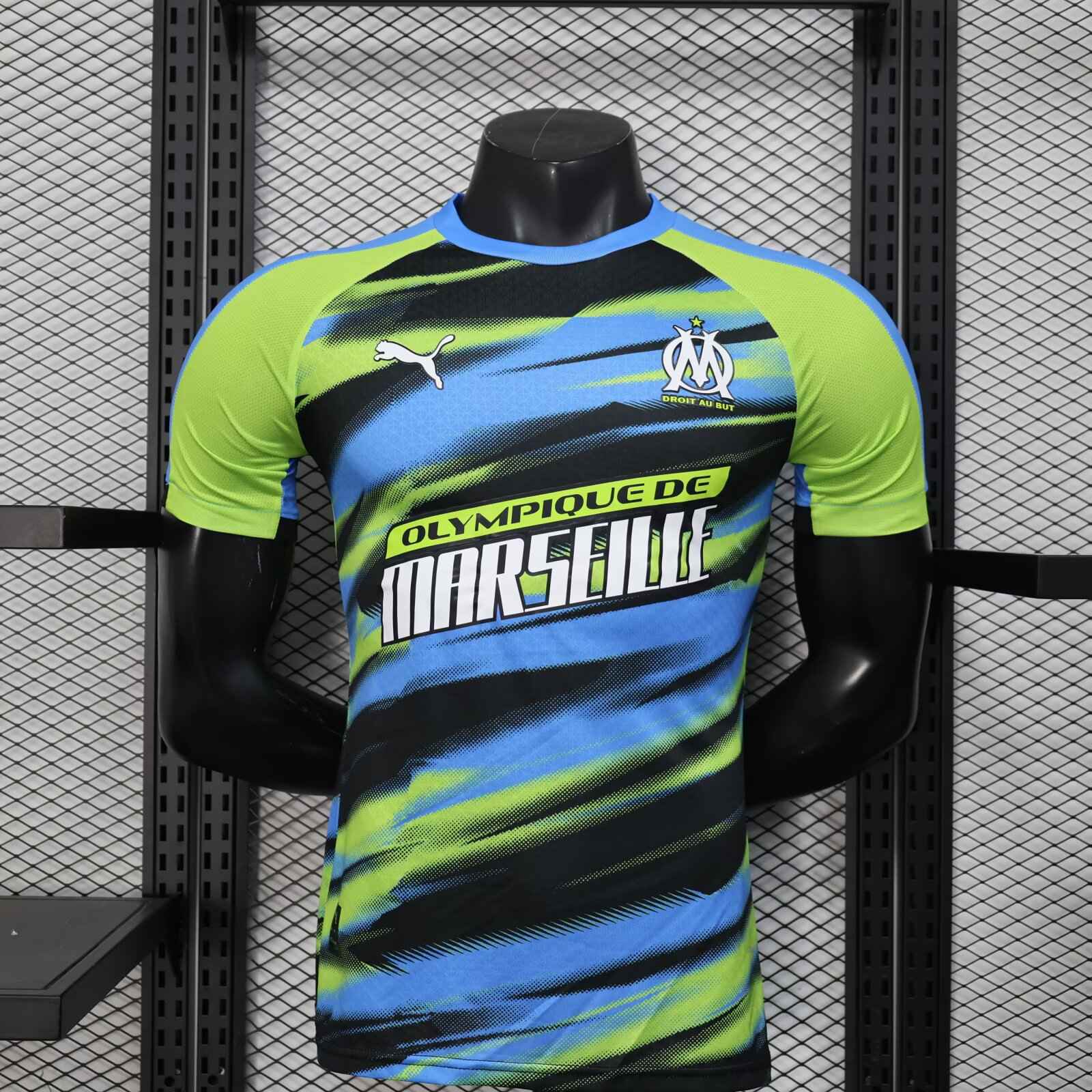 2025/2026 Player Version Olympique de Marseille Training Football Jersey（The player version jersey is a bit tight, please pay attention to the size selection）