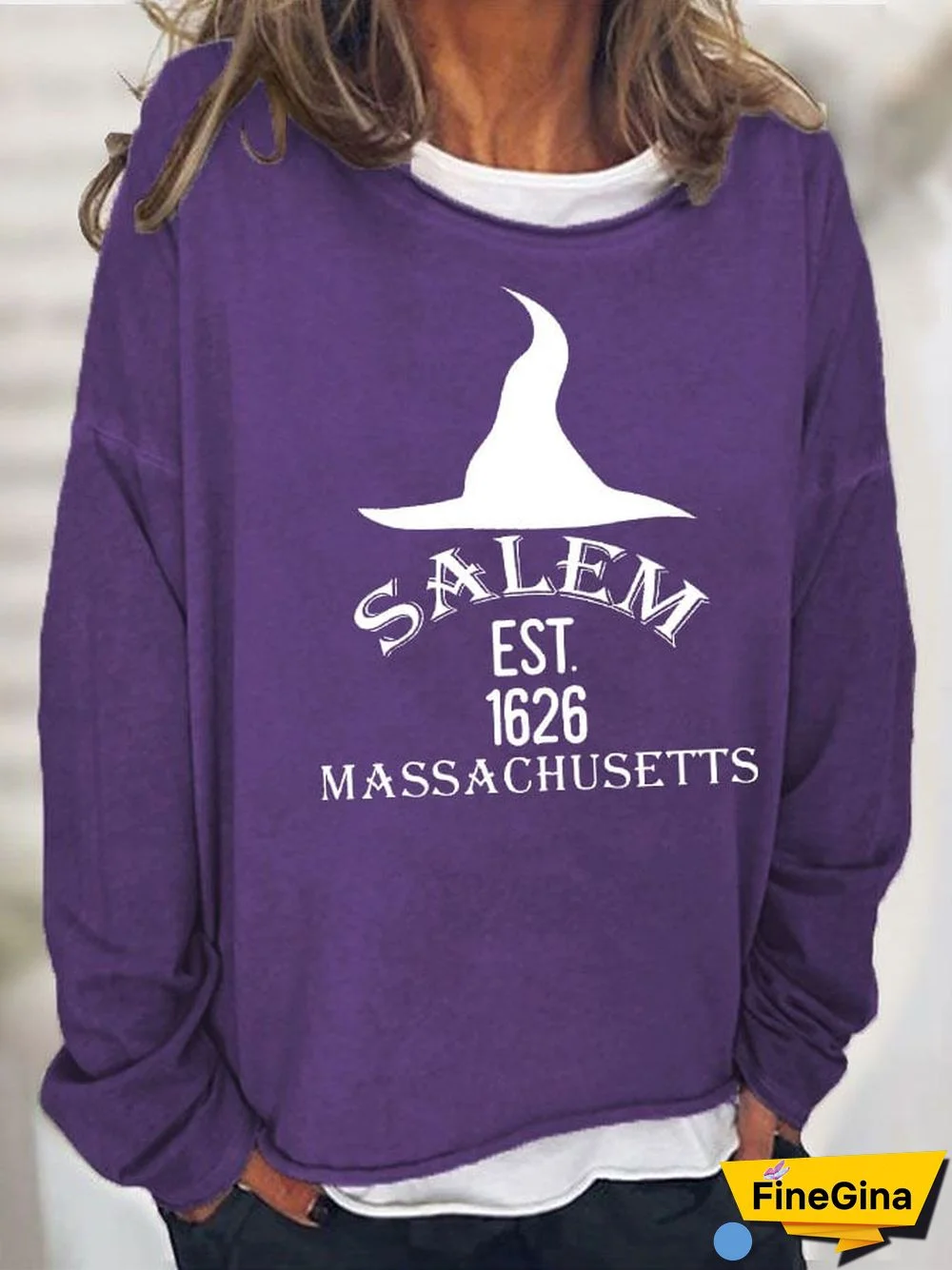 Women's Salem Massachusetts Sweatshirt