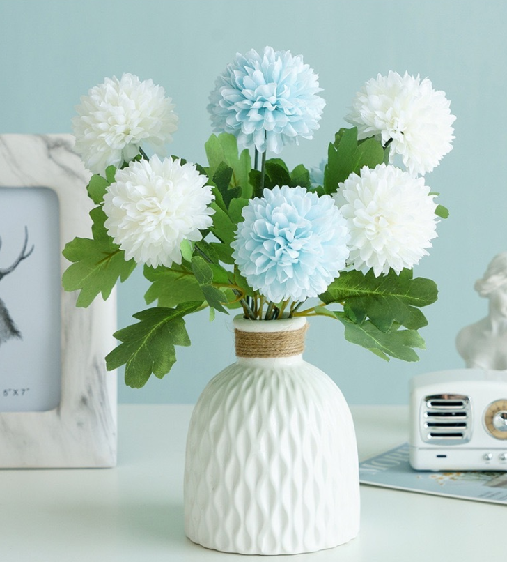 Scandinavian Style Minimalist Desktop Ceramic Vase