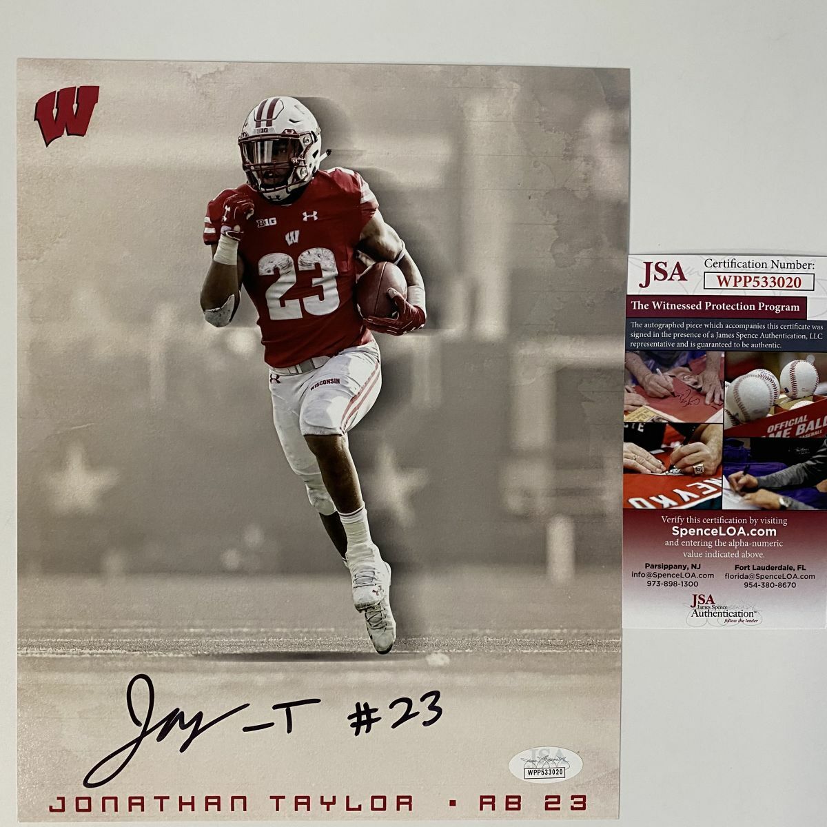 Autographed/Signed JONATHAN TAYLOR Wisconsin Badgers 8x10 Photo Poster painting JSA COA Auto #5