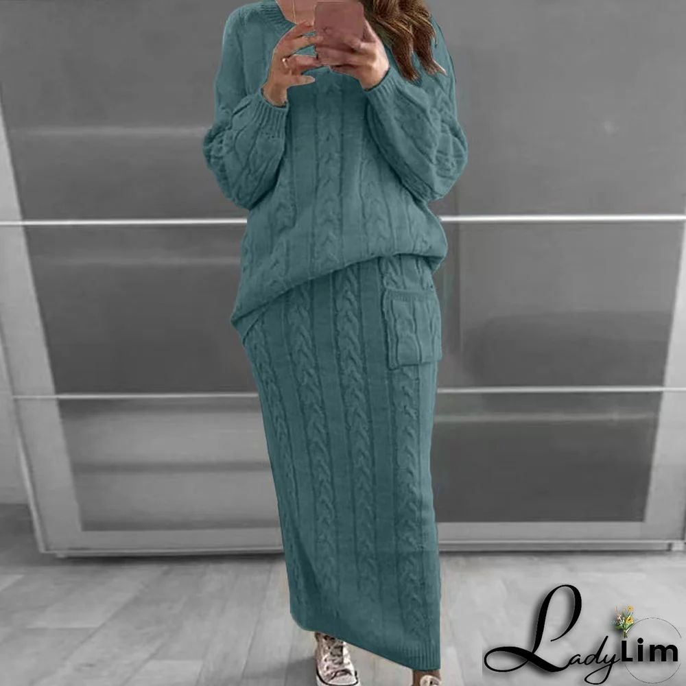 Autumn and winter women's fashion twist sweater suit set