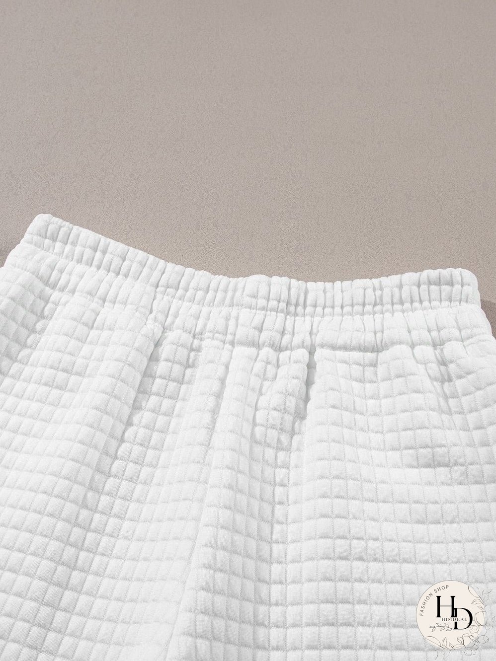 Chic White Textured Lattice Crop Top and Jogger Pants Ensemble