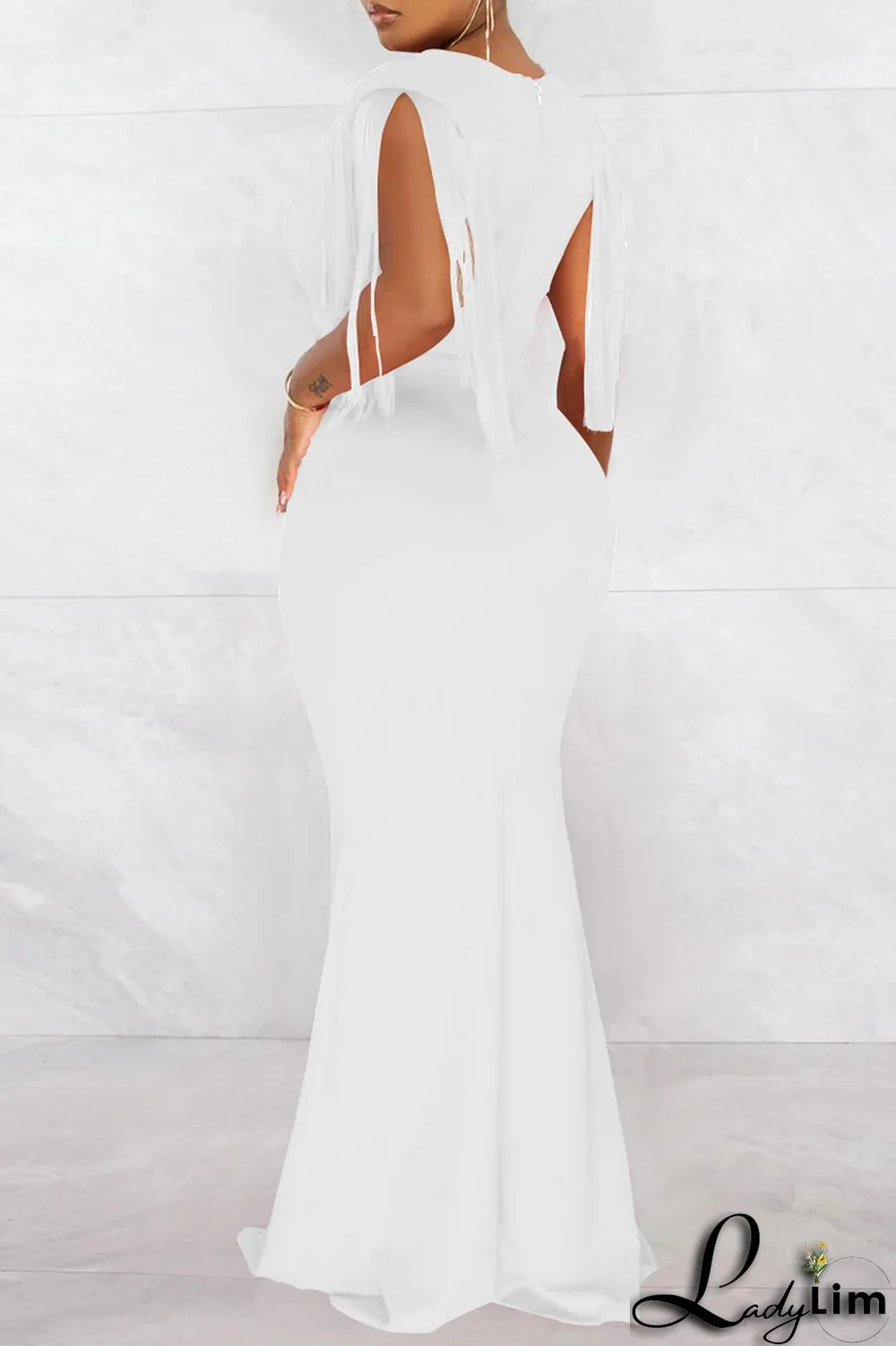 Red Fashion Sexy Solid Tassel Patchwork V Neck Long Dress