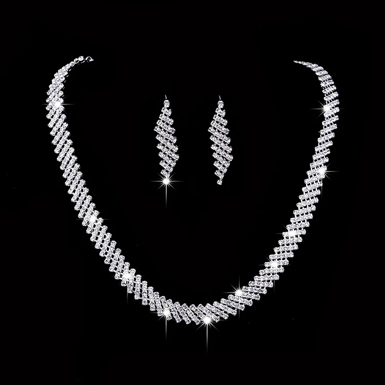 Luxurious Noble Shining Full Diamond Starlight Necklace and Earrings Set