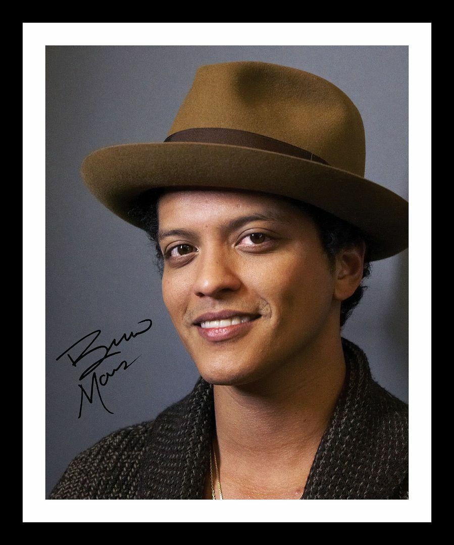 Bruno Mars Autograph Signed & Framed Photo Poster painting 6