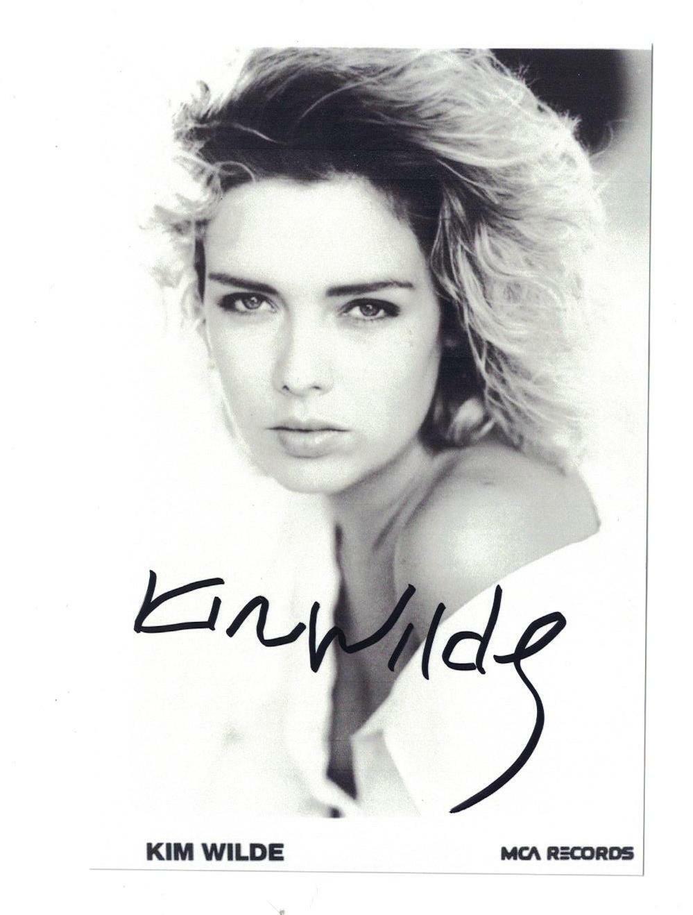 Kim Wilde Signed Autographed 4 x 6 Photo Poster painting English Pop Singer A