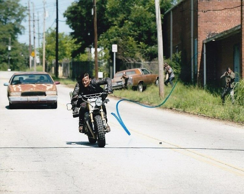 Norman reedus signed autographed the walking dead daryl dixon motorcycle Photo Poster painting *