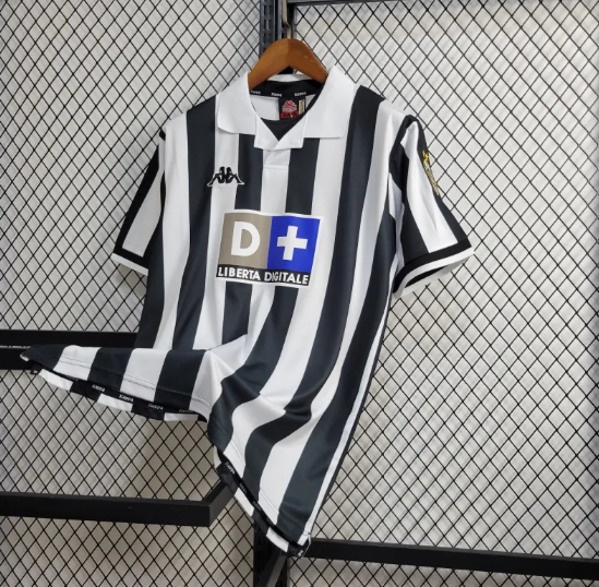 Retro Juventus 1998/1999 Home Football Shirt Thai Quality