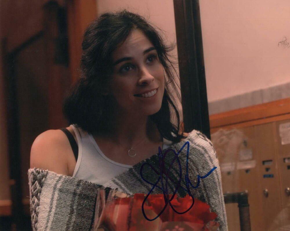 SARAH SILVERMAN SIGNED AUTOGRAPH 8X10 Photo Poster painting - SNL BABE, WRECK-IT RALPH, HOT