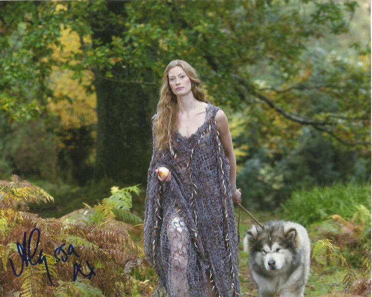 Alyssa Sutherland Vikings Autographed 8x10 Photo Poster painting COA