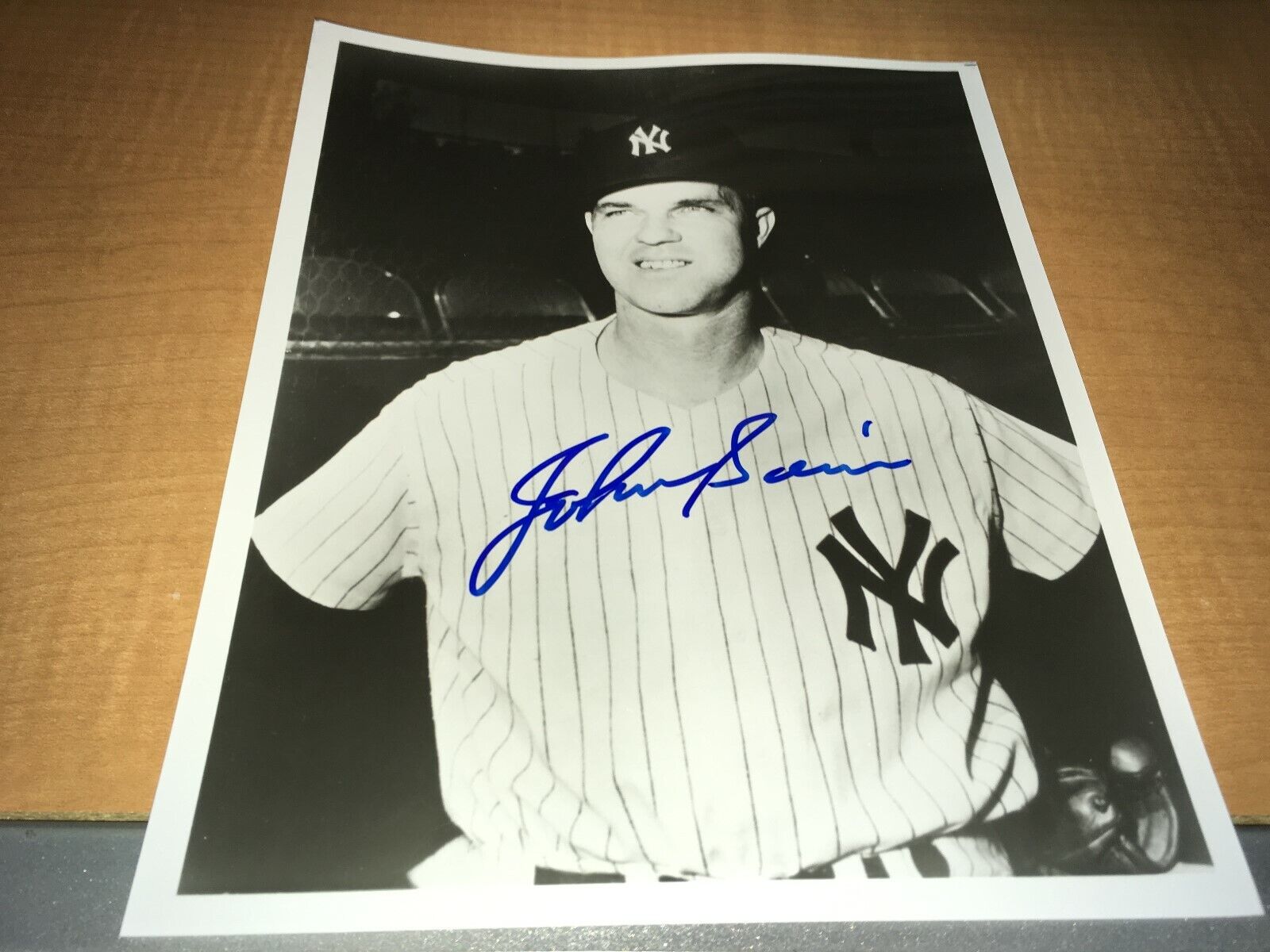 Johnny Sain New York Yankees Signed 8x10 Photo Poster painting W/Our COA