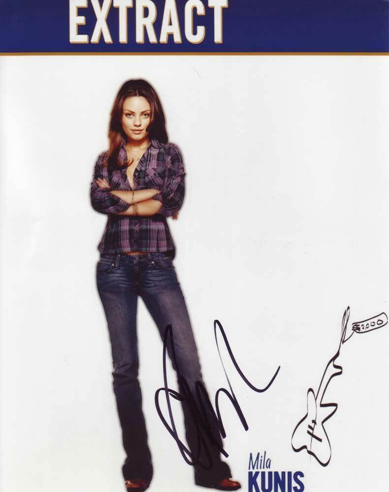 Mila Kunis In-person AUTHENTIC Autographed Photo Poster painting SHA #39575