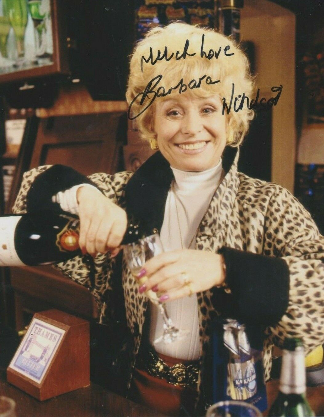 Barbara Windsor **HAND SIGNED** 10x8 Photo Poster painting ~ AUTOGRAPHED ~ Eastenders