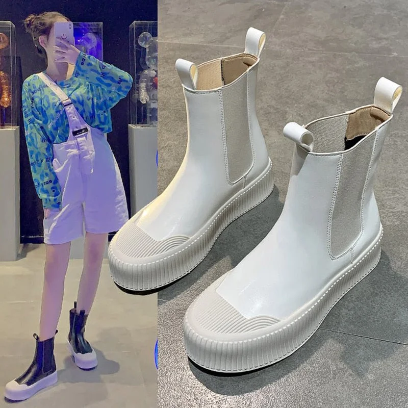 Women's Chelsea Boots 2021 New Fashion Leather White Ankle Boots Women Black Punk Gothic Platform Boot Female BV Luxury Designer