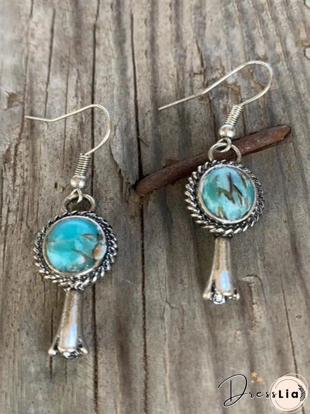 Vintage Turquoise Short Earrings Distressed Ethnic Style