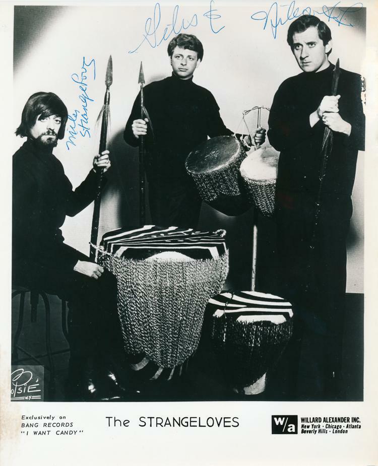 THE STRANGELOVES Signed 'I Want Candy' Photo Poster paintinggraph - Rock & Pop Band - preprint