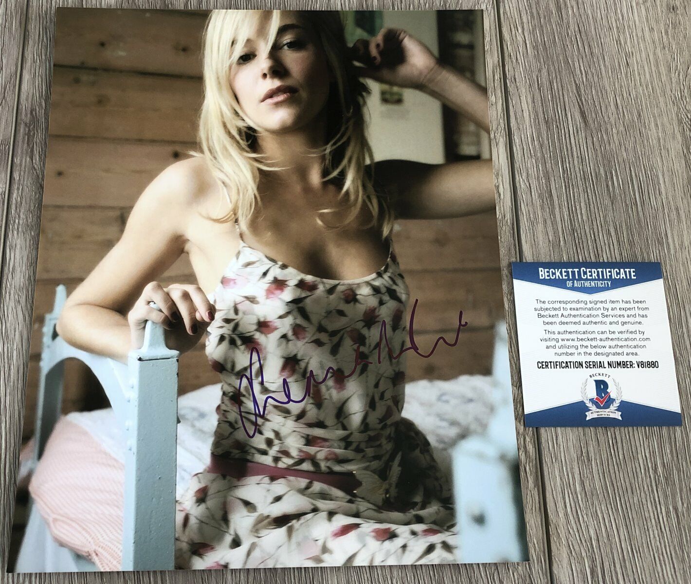 SIENNA MILLER SIGNED AUTOGRAPH AMERICAN SNIPER 8x10 Photo Poster painting wPROOF BECKETT BAS COA