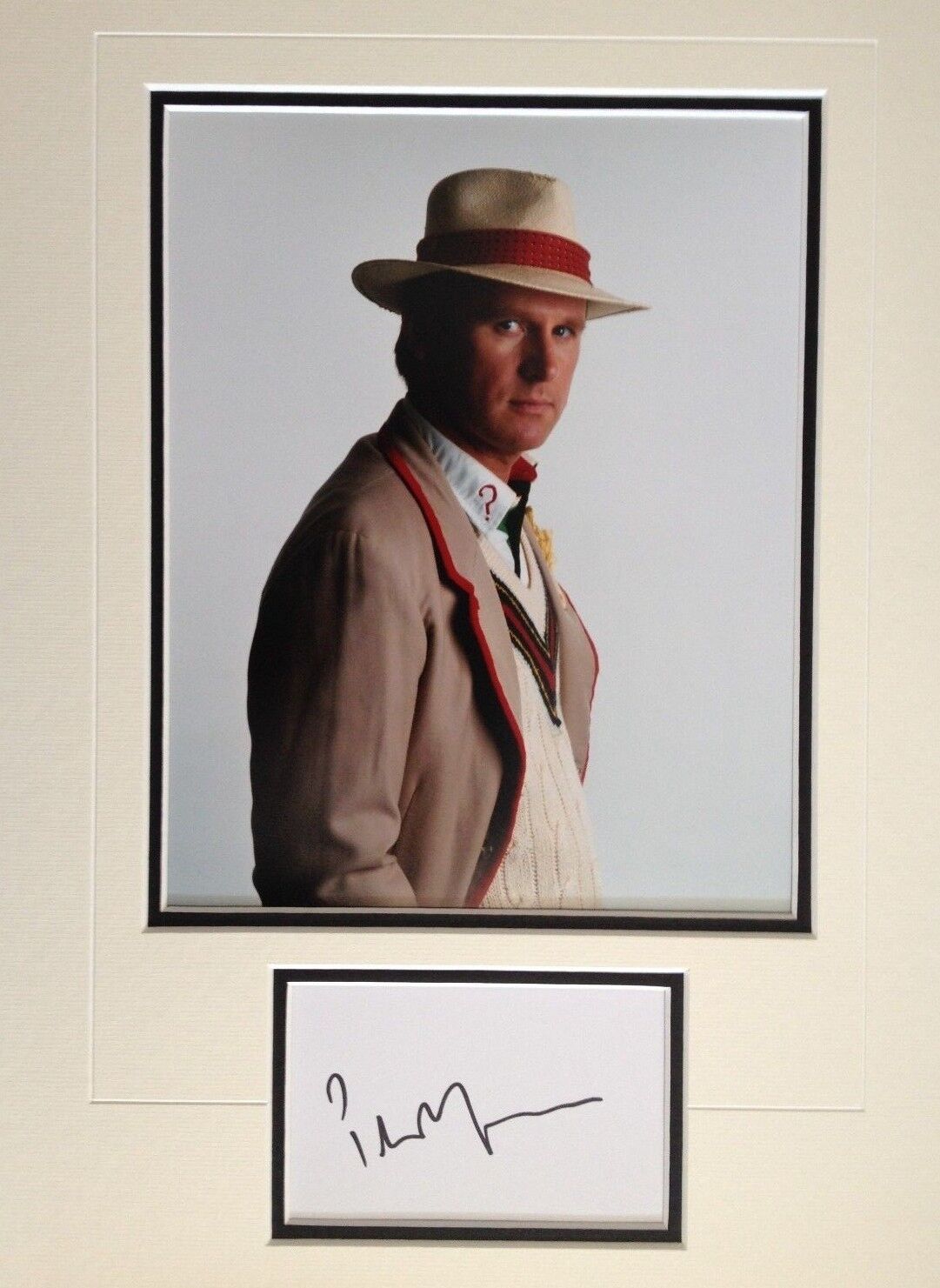 PETER DAVISON - DR WHO ACTOR - BRILLIANT SIGNED Photo Poster painting DISPLAY