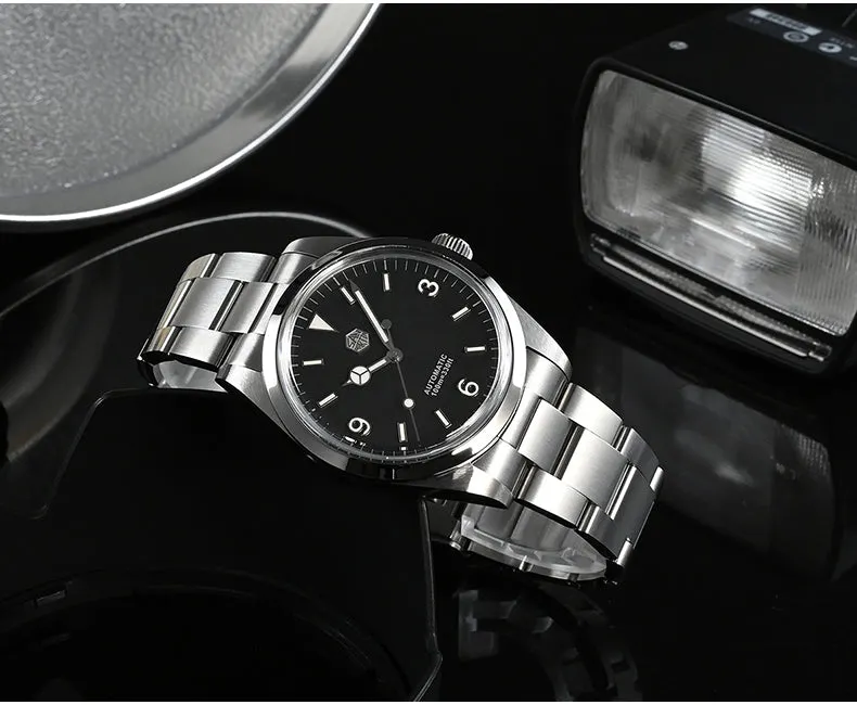 SN020 — Explorer / Climbing watch