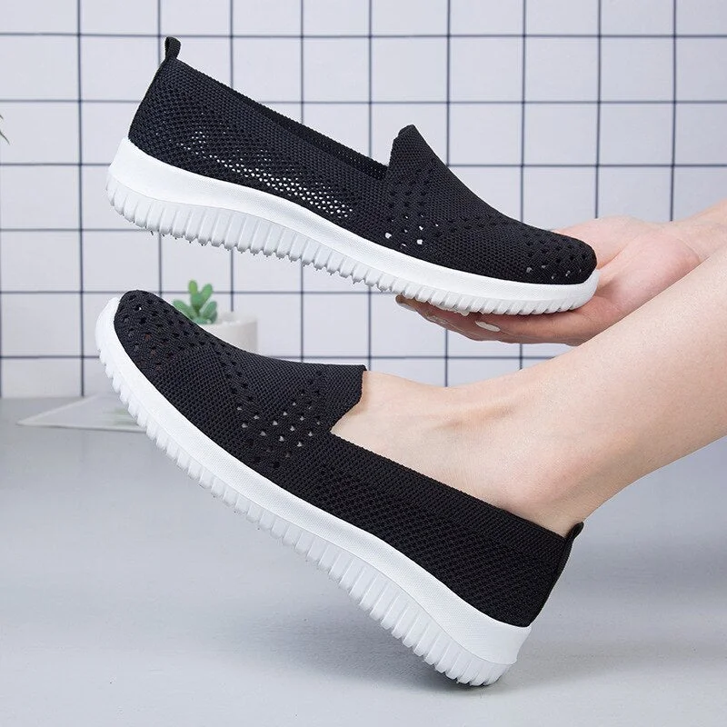 Nigikala Casual Shoes Light Sneakers Breathable Mesh Summer knitted Vulcanized Shoes Outdoor Slip-On Sock Shoes Plus Size Tennis A8 425-1