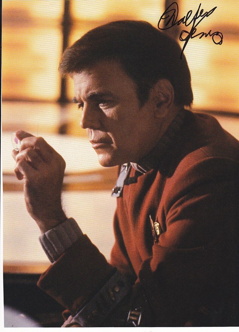 Walter Koenig - Star Trek VI - The Undiscovered Country signed Photo Poster painting