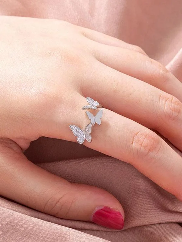 Butterfly rings
