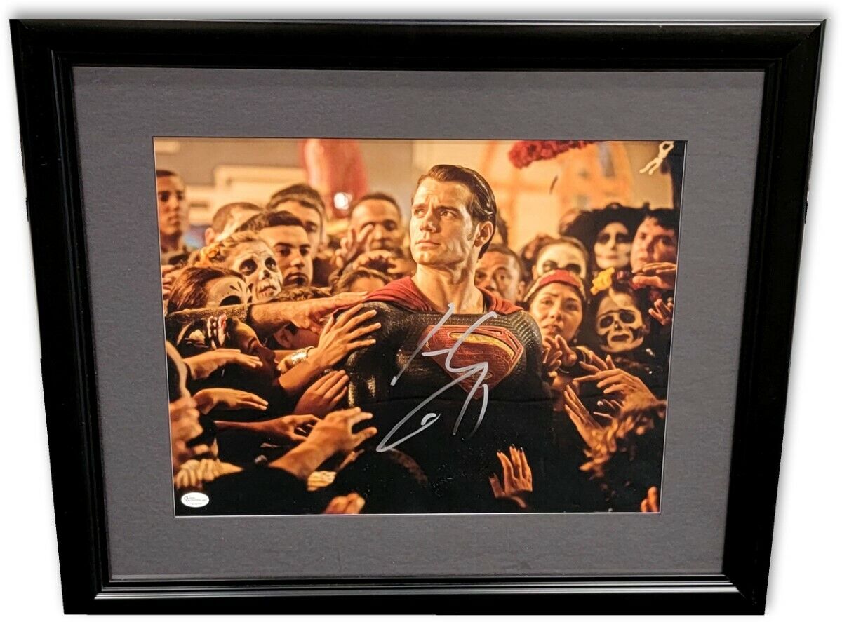 Henry Cavill Signed Autograph 11X14 Photo Poster painting Framed Superman Man of Steel OA8416708