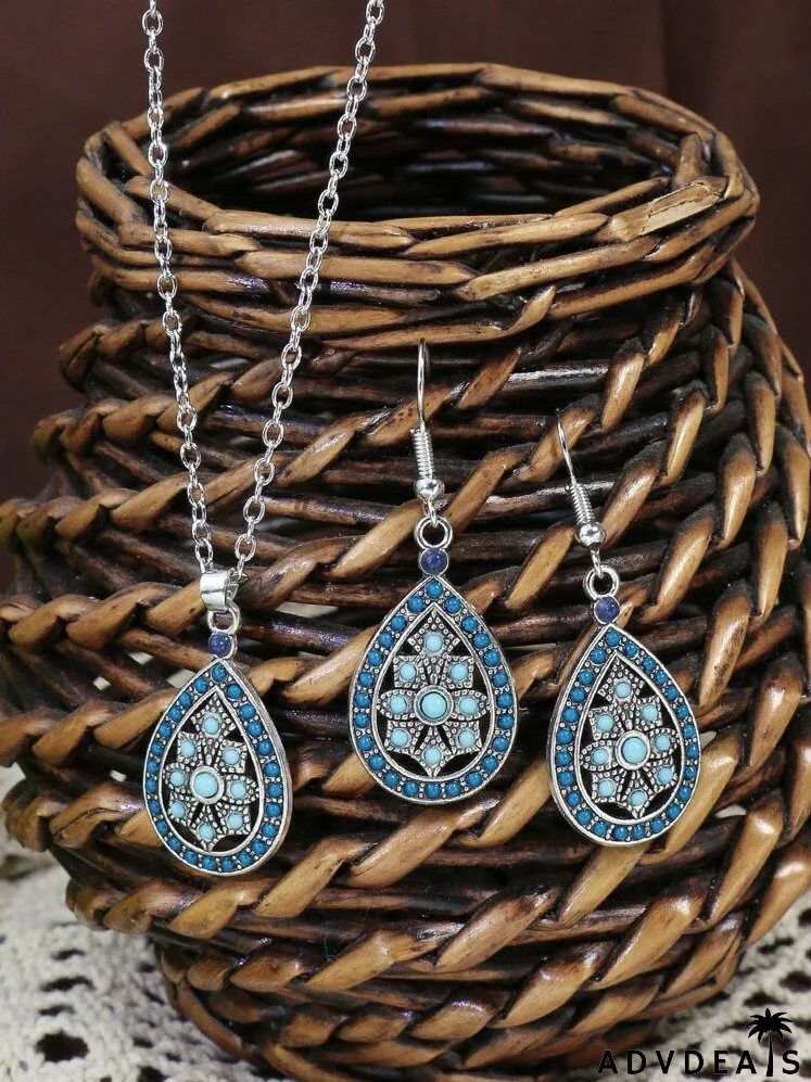 Water-drop Pendant Necklace & Drop Earrings