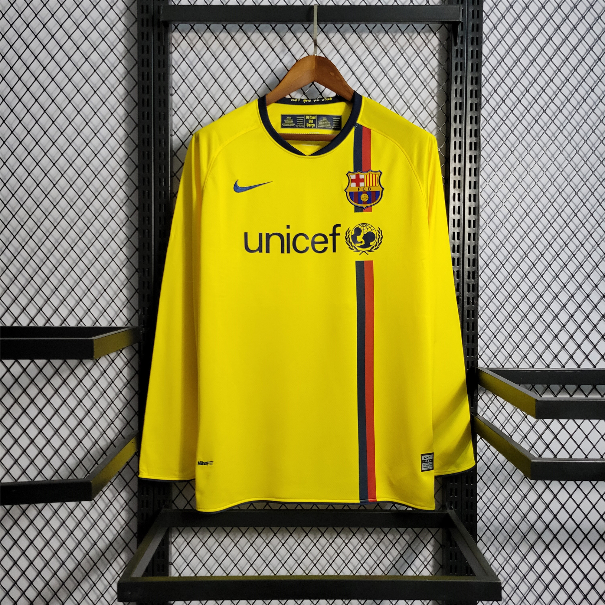 B.A.R.S.A Retro 08-09 Away Stadium Long Sleeve Jersey