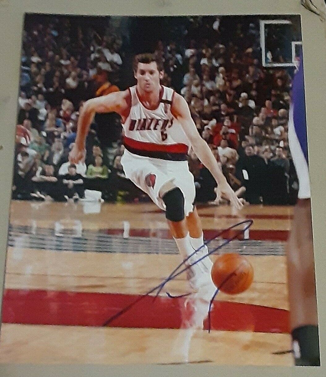 Rudy Fernandez Portland Trailblazers SIGNED AUTOGRAPHED 8X10 Photo Poster painting COA Spain