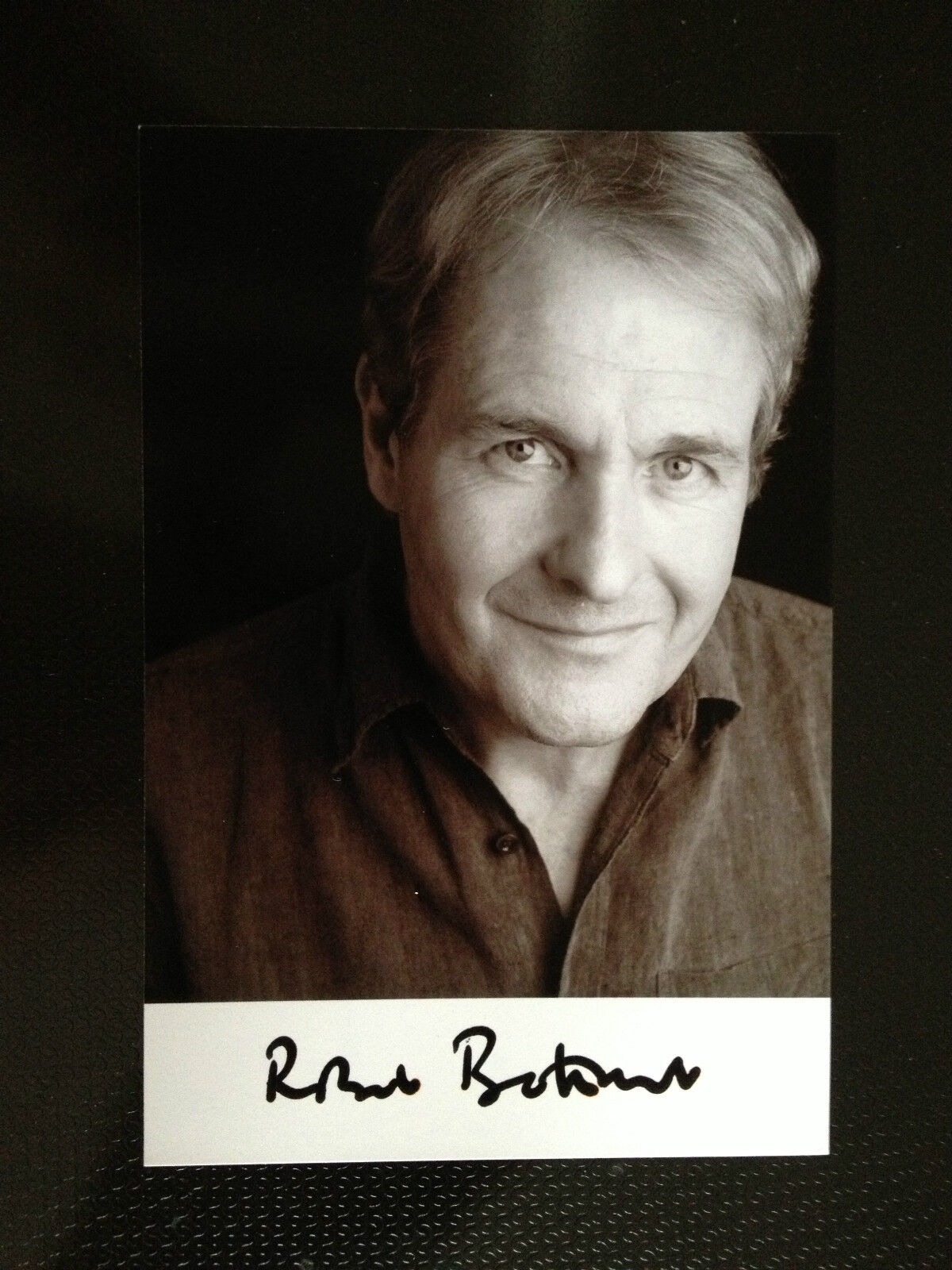 ROBERT BATHURST - DOWNTON ABBEY ACTOR - EXCELLENT SIGNED B/W Photo Poster paintingGRAPH