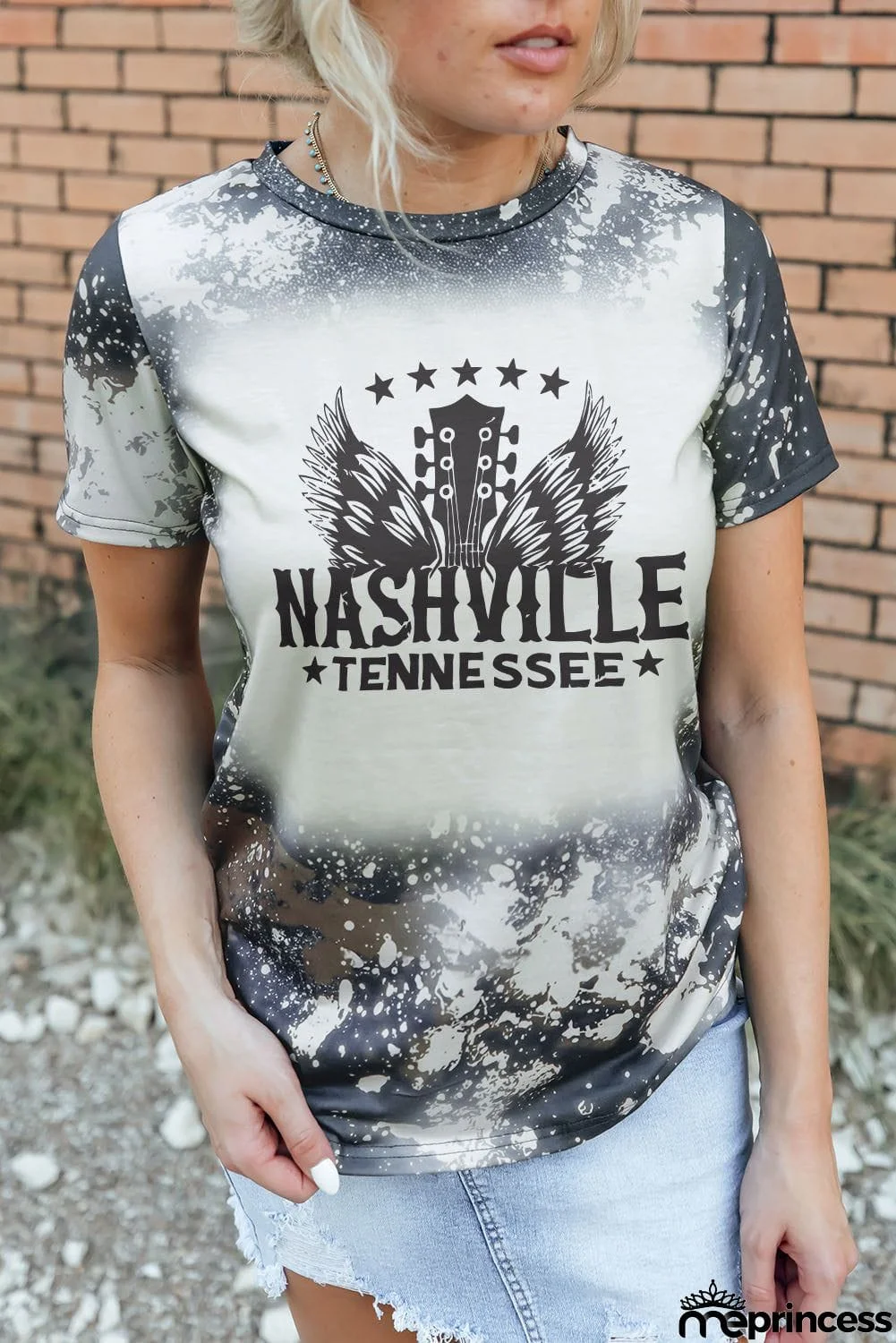 NASHVILLE TENNESSEE Graphic Round Neck Tee