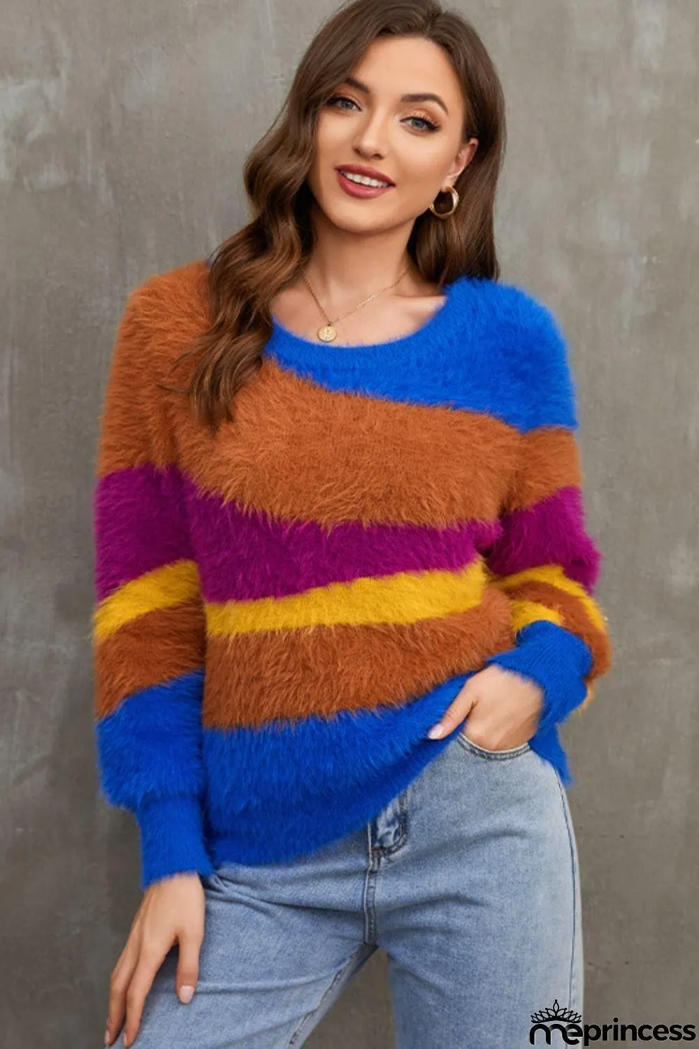 Color Block Round Neck Plush Sweater