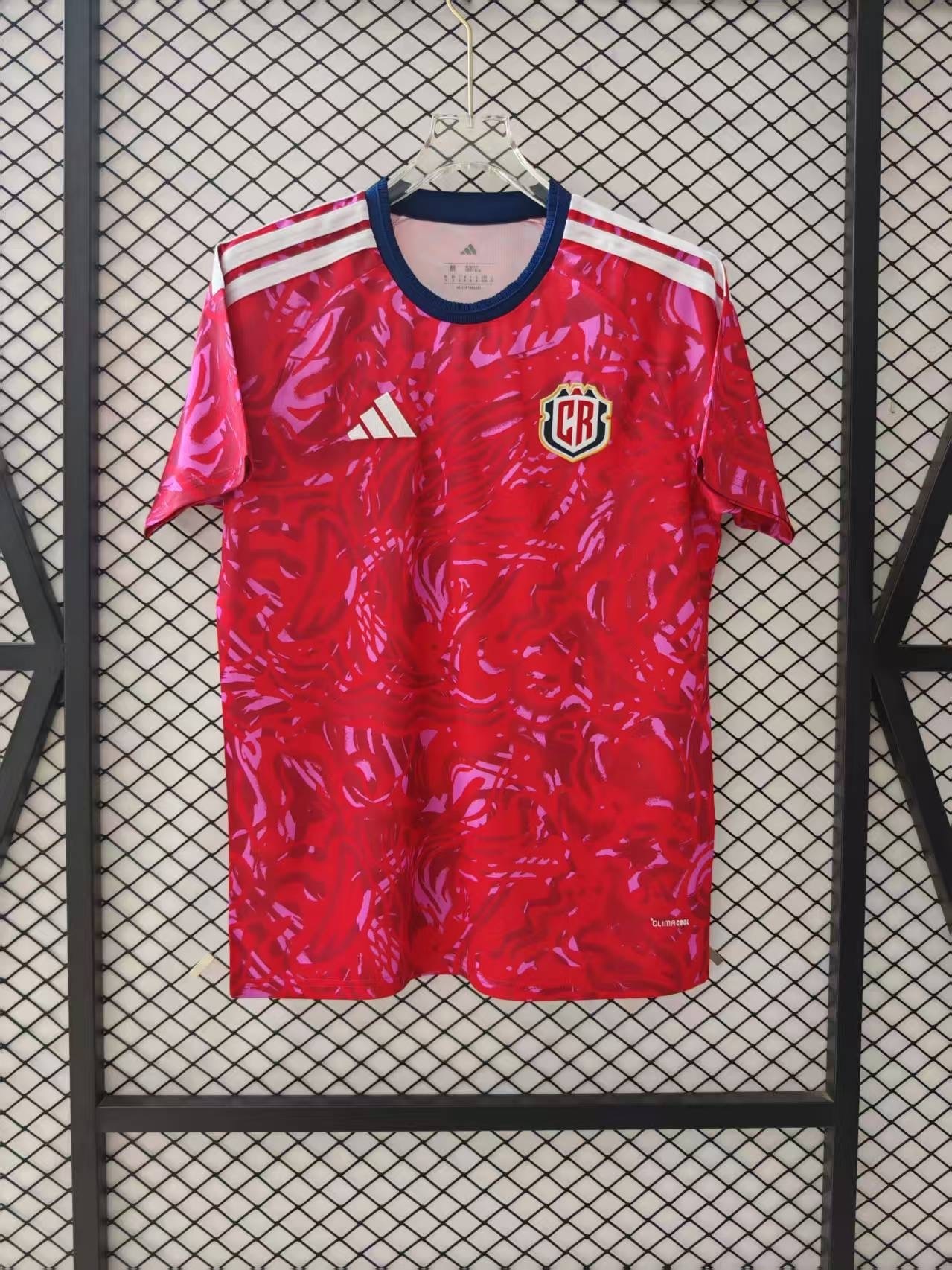 2025/2026-HOME-CRC-SS-F-B02024