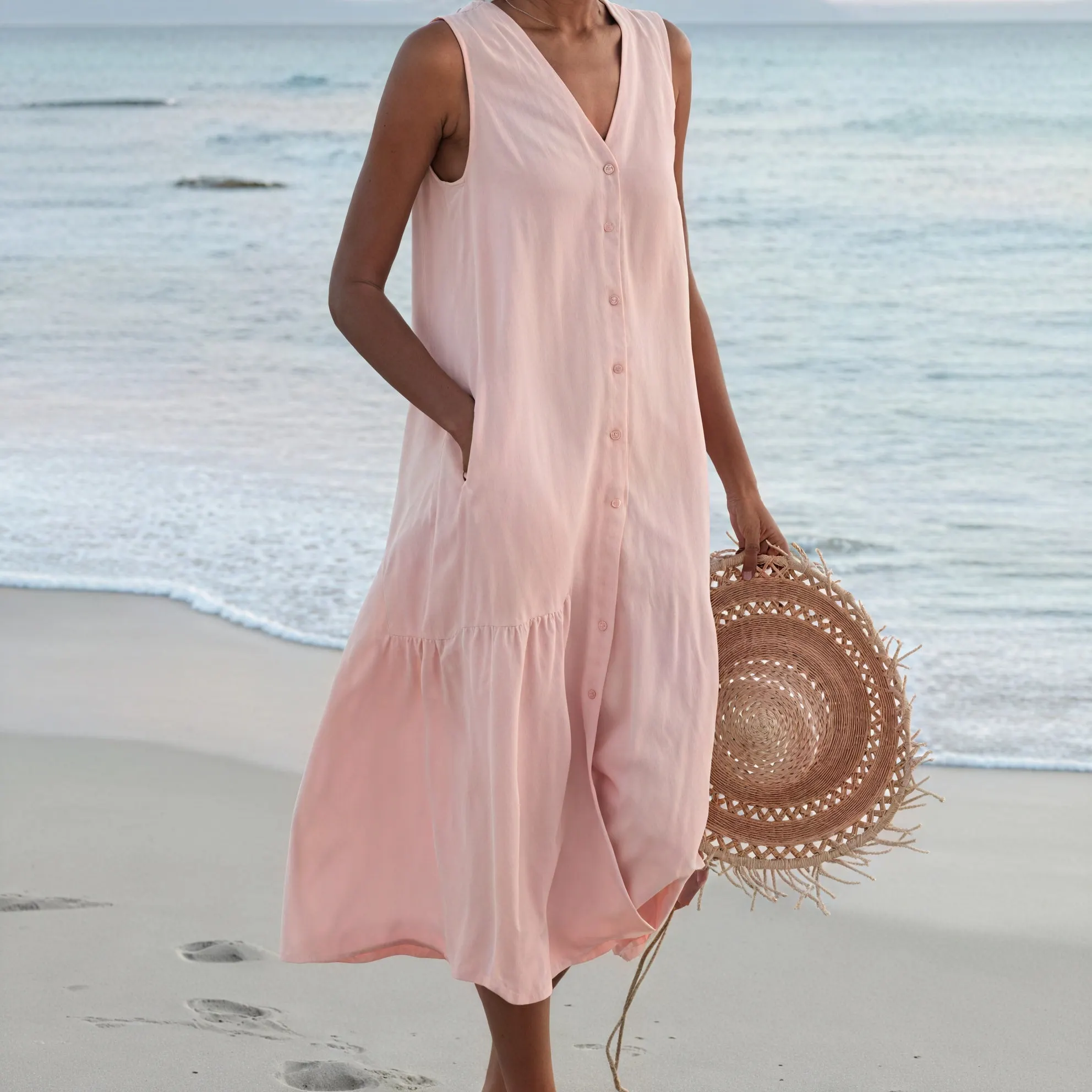 Sheila | Elegant Button-Down Summer Dress for Comfort and Style - Image 4