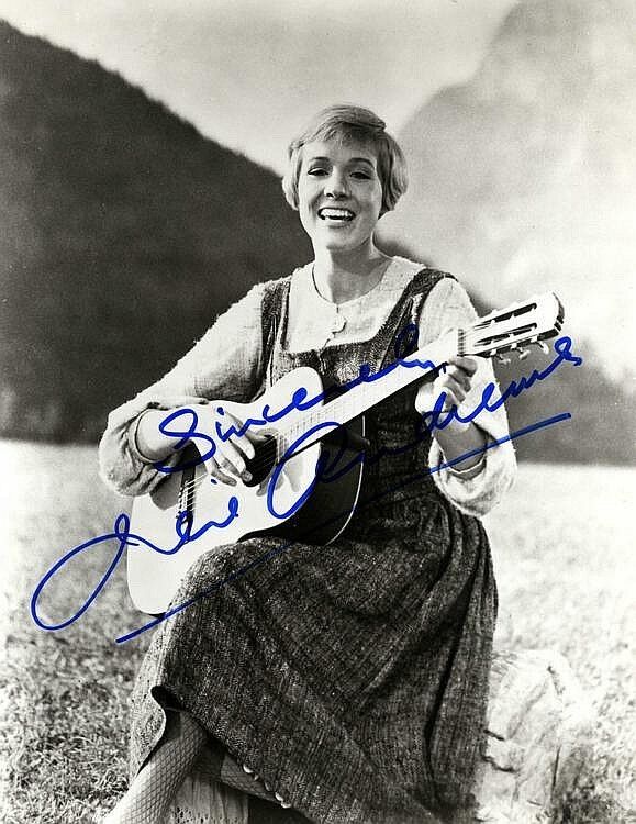 JULIE ANDREWS Signed Photo Poster paintinggraph Film Actress Singer The Sound of Music preprint