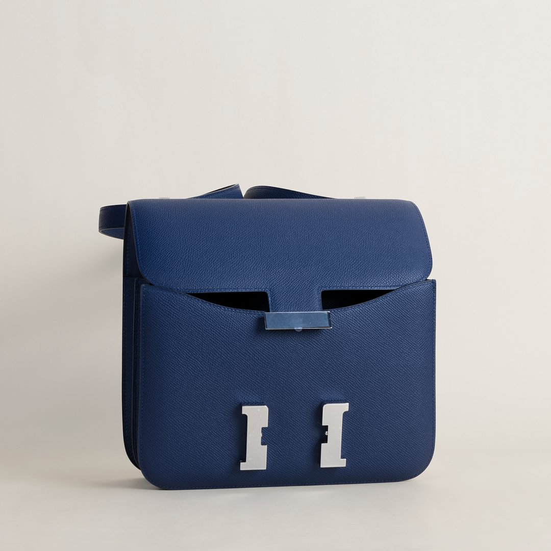 Constance 24CM Epsom 73 Bleu sapphire PHW