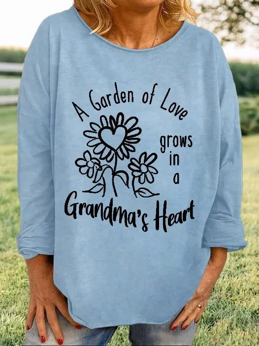 A Garden Of Love Grows In A Grandma's Heart Print Loose Women's T-shirt socialshop