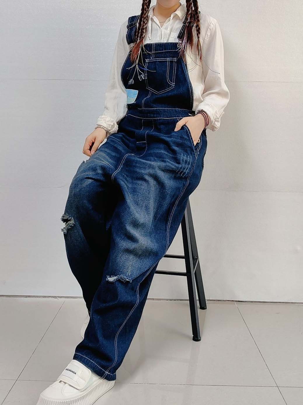 Women Half Sleeve V-neck Solid Color Dress