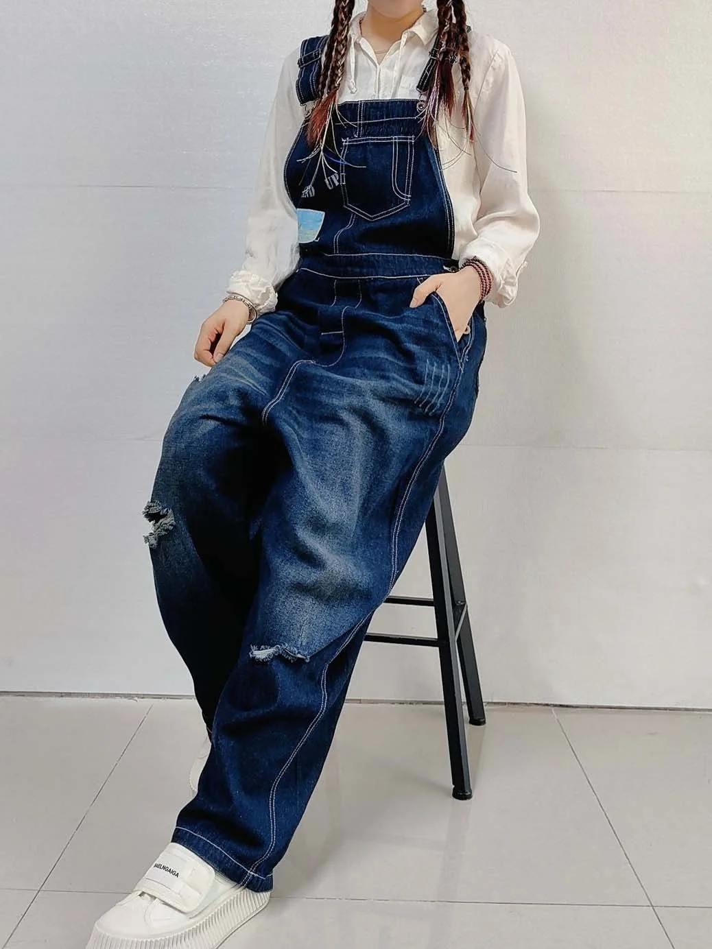 Women Half Sleeve V-neck Solid Color Dress